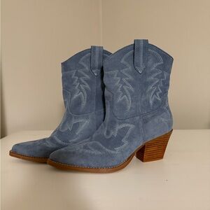 BEAST FASHION Light Blue Heeled Boots